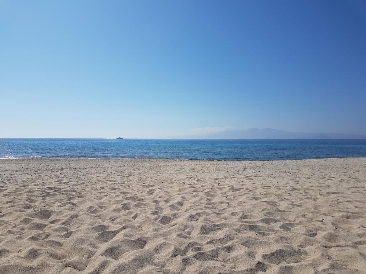 Golden Beach Glyfada Kastraki (Naxos)